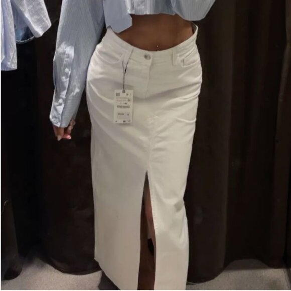 NWT Zara Denim Midi Skirt With Slit - Picture 4 of 4